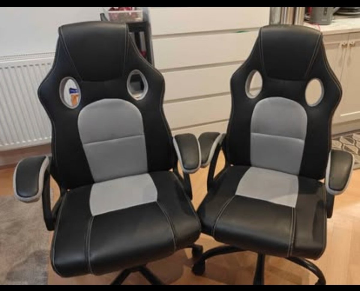 Twinning Work Chair