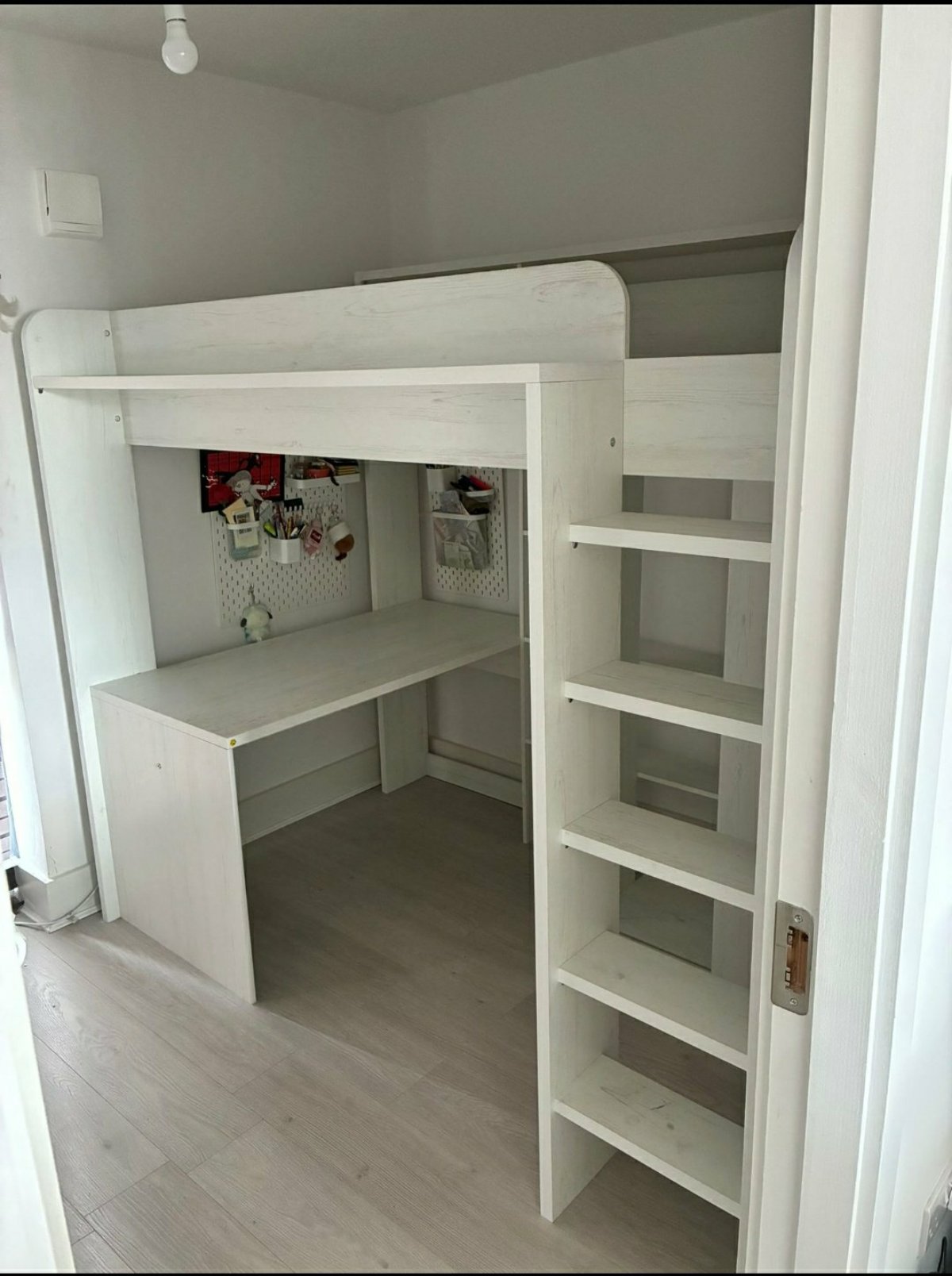Bunk bed with 5+1