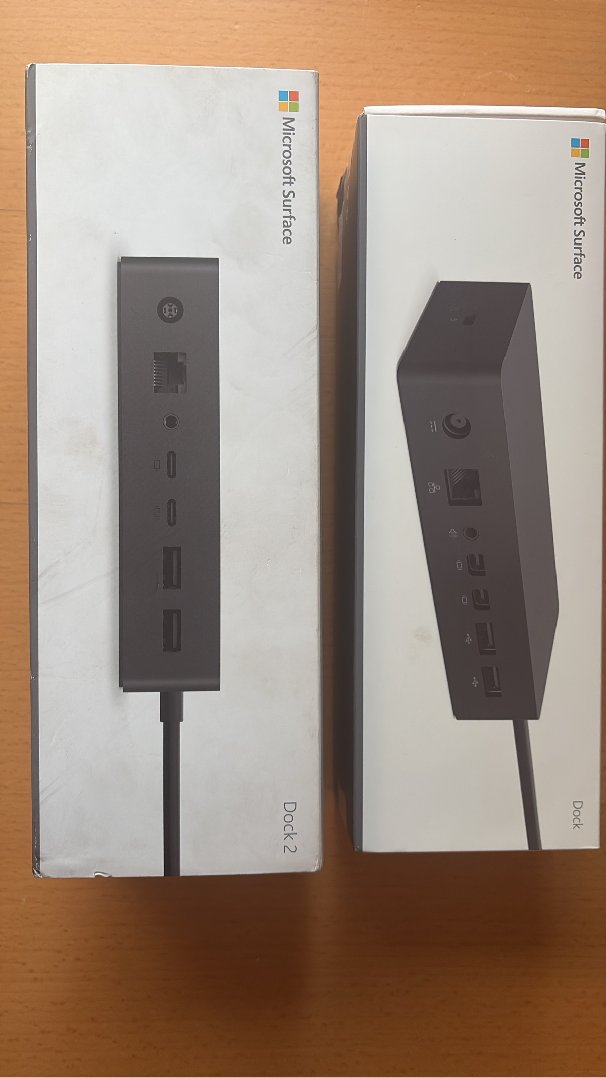 Microsoft Surface Dock 1-2