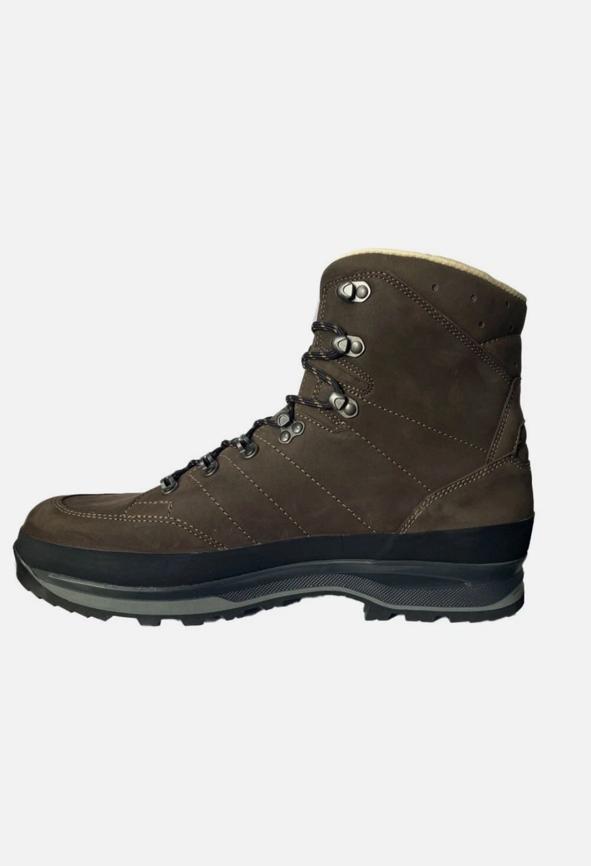 Hiking Boots - Lowa Ranger III GTX
