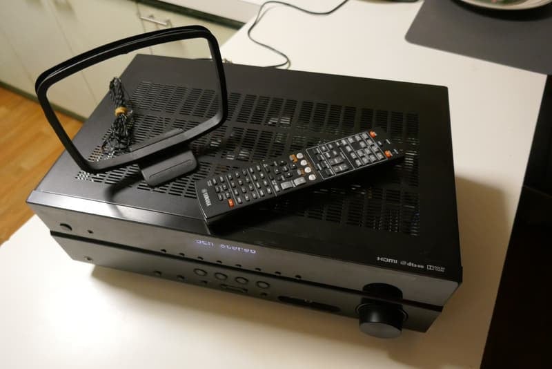 Yamaha 5.1 AV receiver