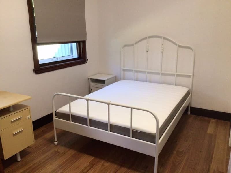 Ensuite room, Drumcondra