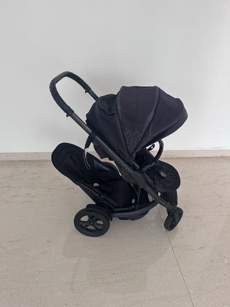 Bugaboo buggy with rain cover