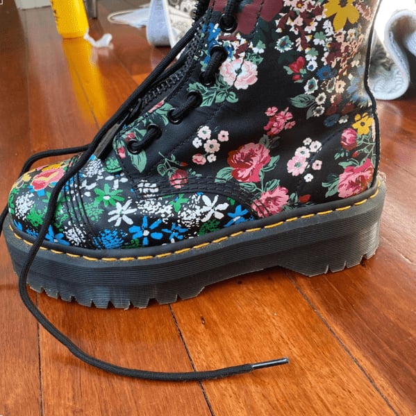 Dr Martens 1460, size 8, cherry