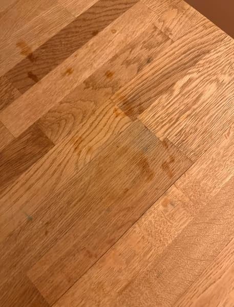 Oak dining table, seats 4