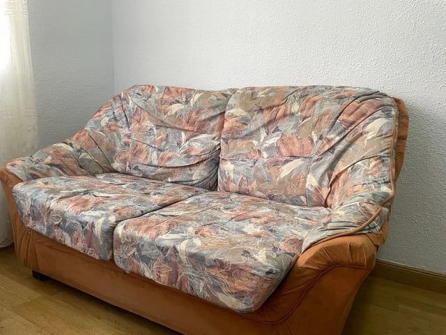 2-seater sofa, free to a good home