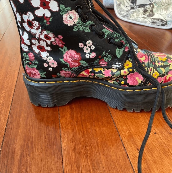 Dr Martens 1460, size 8, cherry